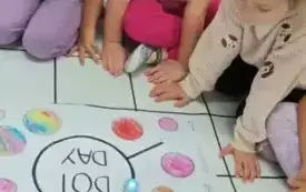 Dot Day z Ozobotami i kodowaniem w Mądrych Kotkach. (2)