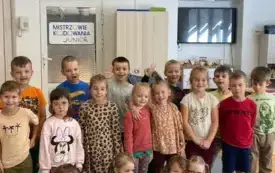 Pracowite Smerfy witają jesień (1)