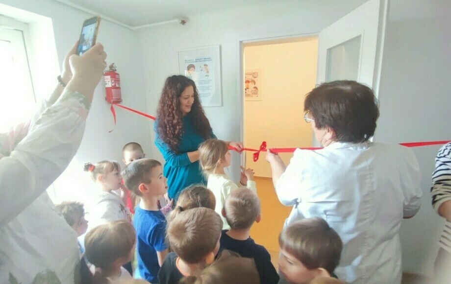Zdjęcie do Oficjalne otwarcie nowego gabinetu Pielęgniarki przedszkolnej
