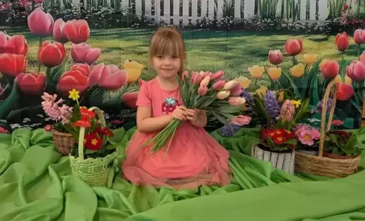 Zdjęcie do Wiosenna sesja fotograficzna - Sprytne Liski