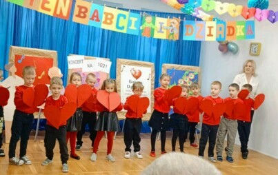 Zdjęcie do Dzień Babci i Dziadka w Wesołych Misiach
